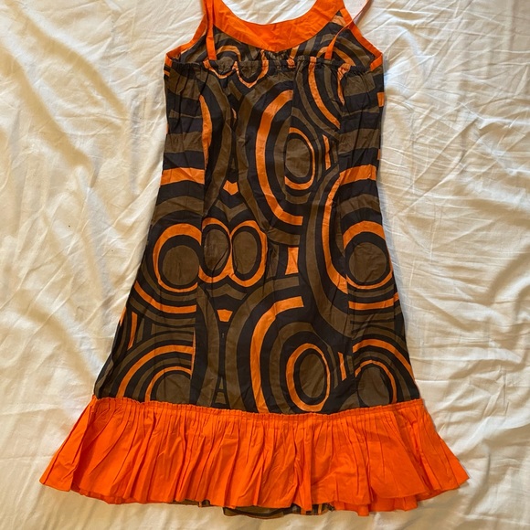 Dress - Picture 2 of 3